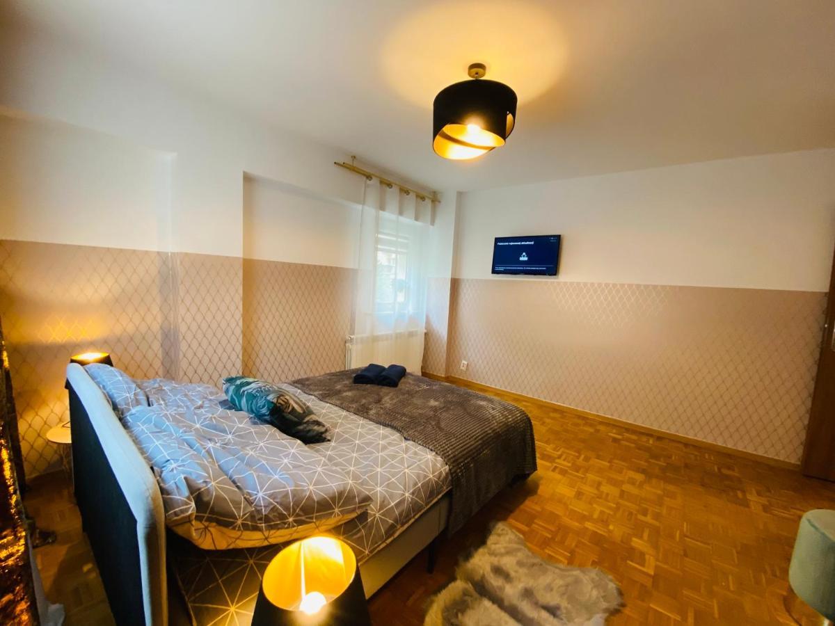 Clicktheflat Solidarnosci City Center Apart Rooms Varsóvia Exterior foto