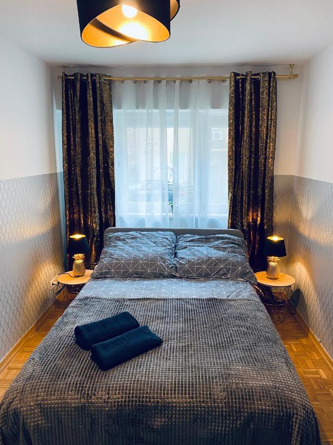 Clicktheflat Solidarnosci City Center Apart Rooms Varsóvia Exterior foto